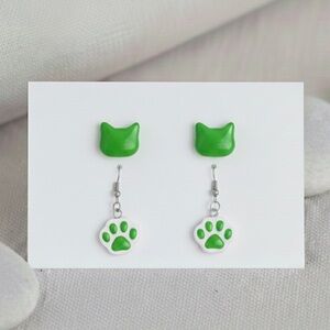 Cat Resin Earring Set - Handmade - Hypoallergenic - Green
